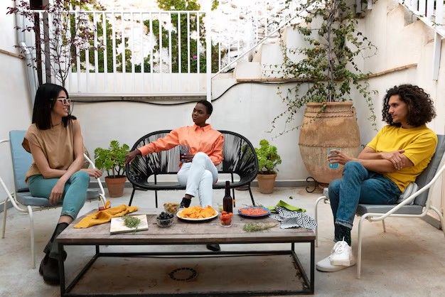 Outdoor Living Space Ideas: Designing Outdoor Spaces for Entertaining