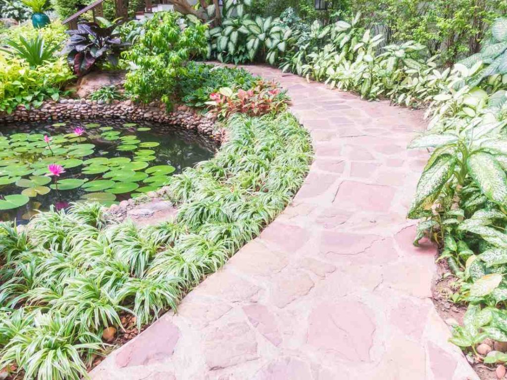 cheap garden landscaping idea